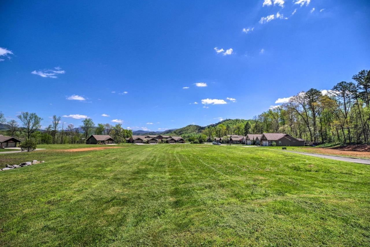 With Pool, Great Smoky Mountain Views